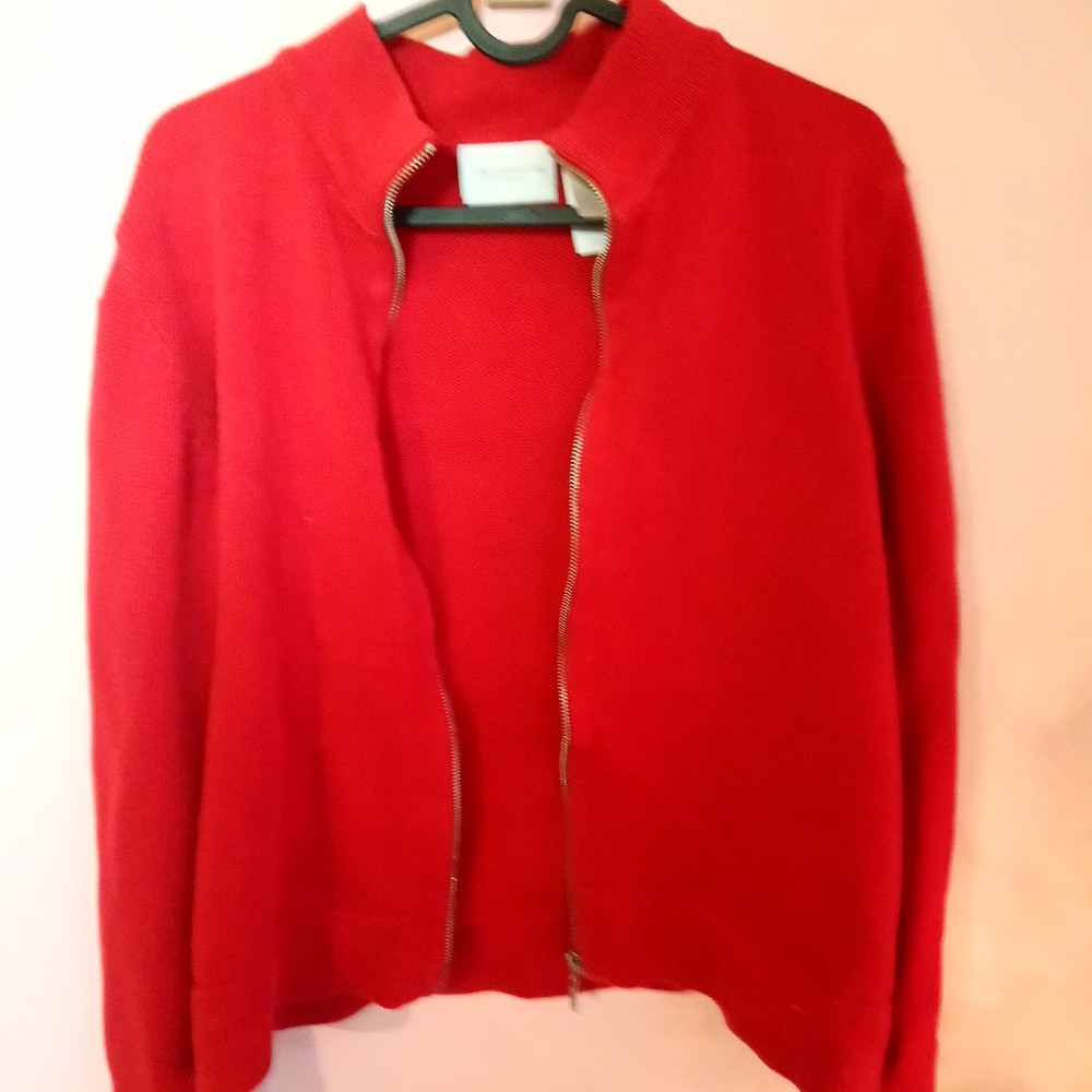 Vest - Picture 2 of 3